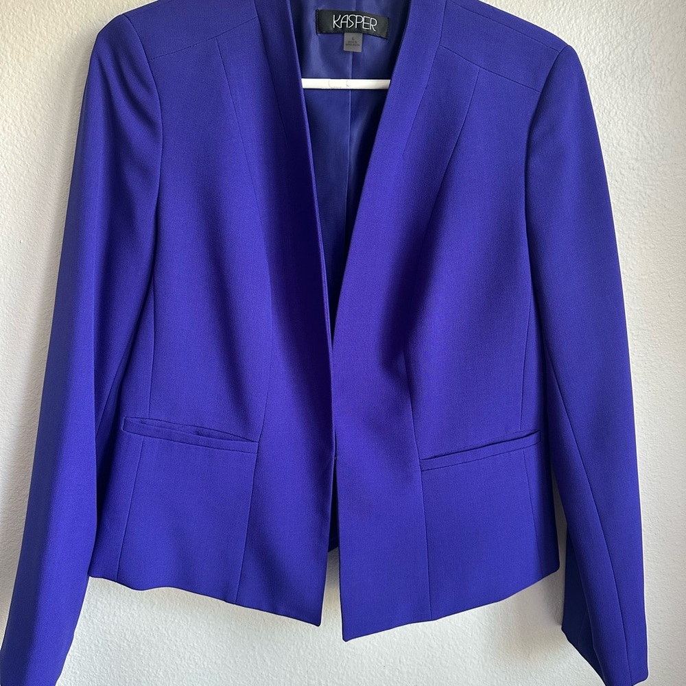 Kasper Women's Vibrant Blue Suit Jacket